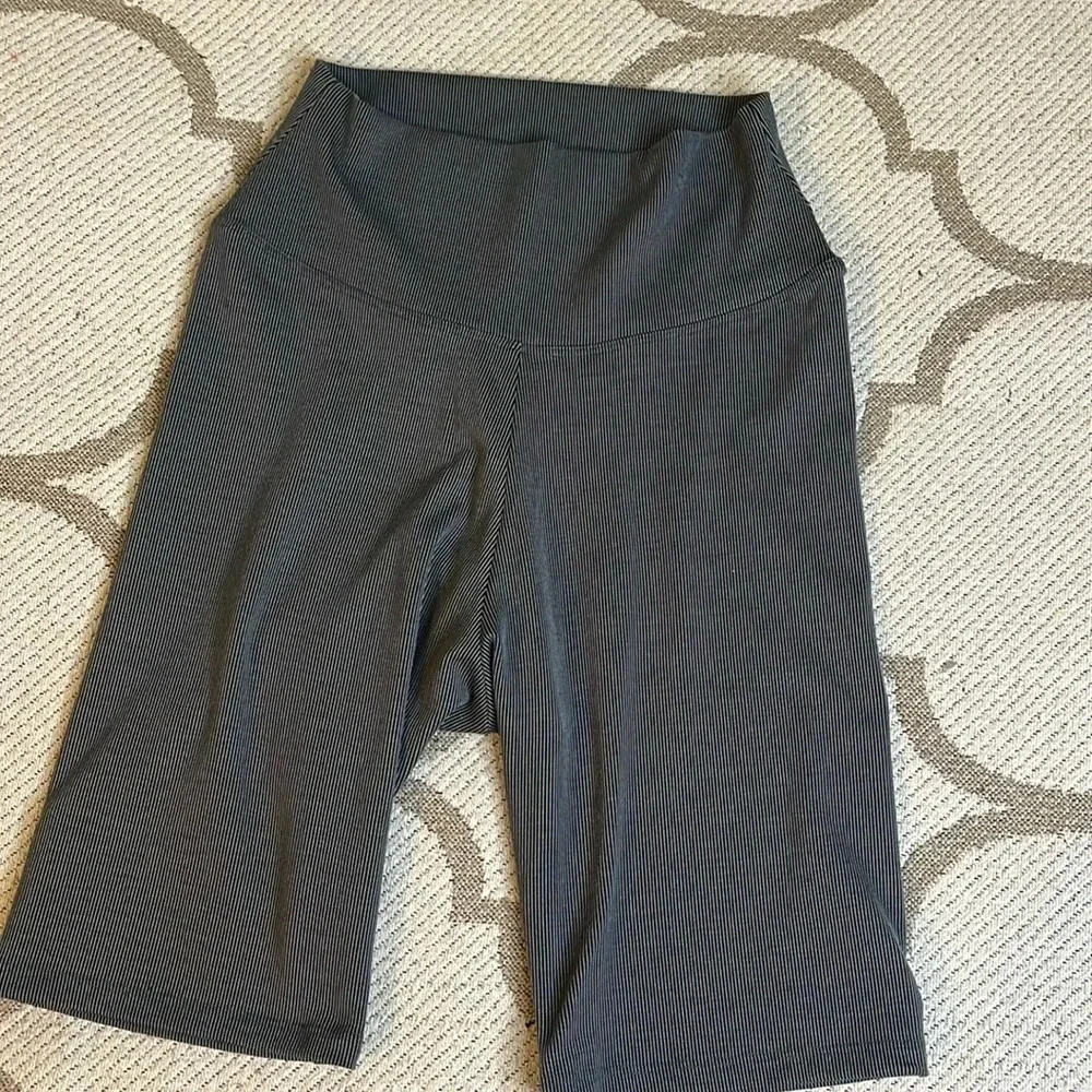 Tribe Kelley striped 8” inseam biker shorts
